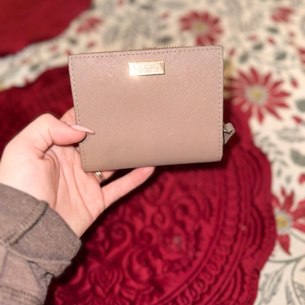 Elegant Beige Women's Wallet
